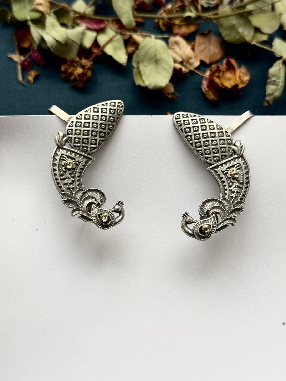 Premium oxidised Brass made Gulzar Earcufs