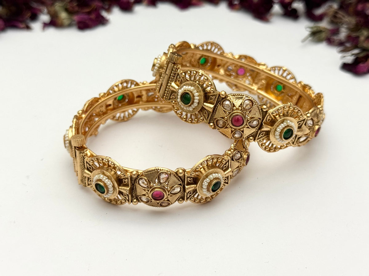 Rajwadi openable Bangles pair
