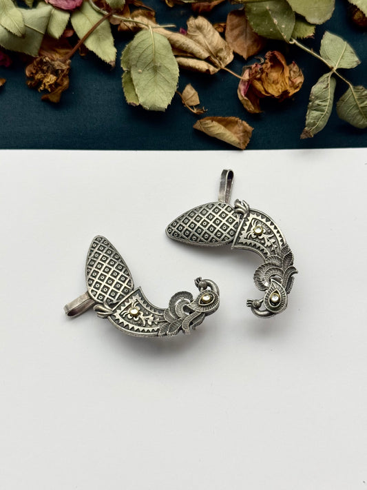Premium oxidised Brass made Gulzar Earcufs