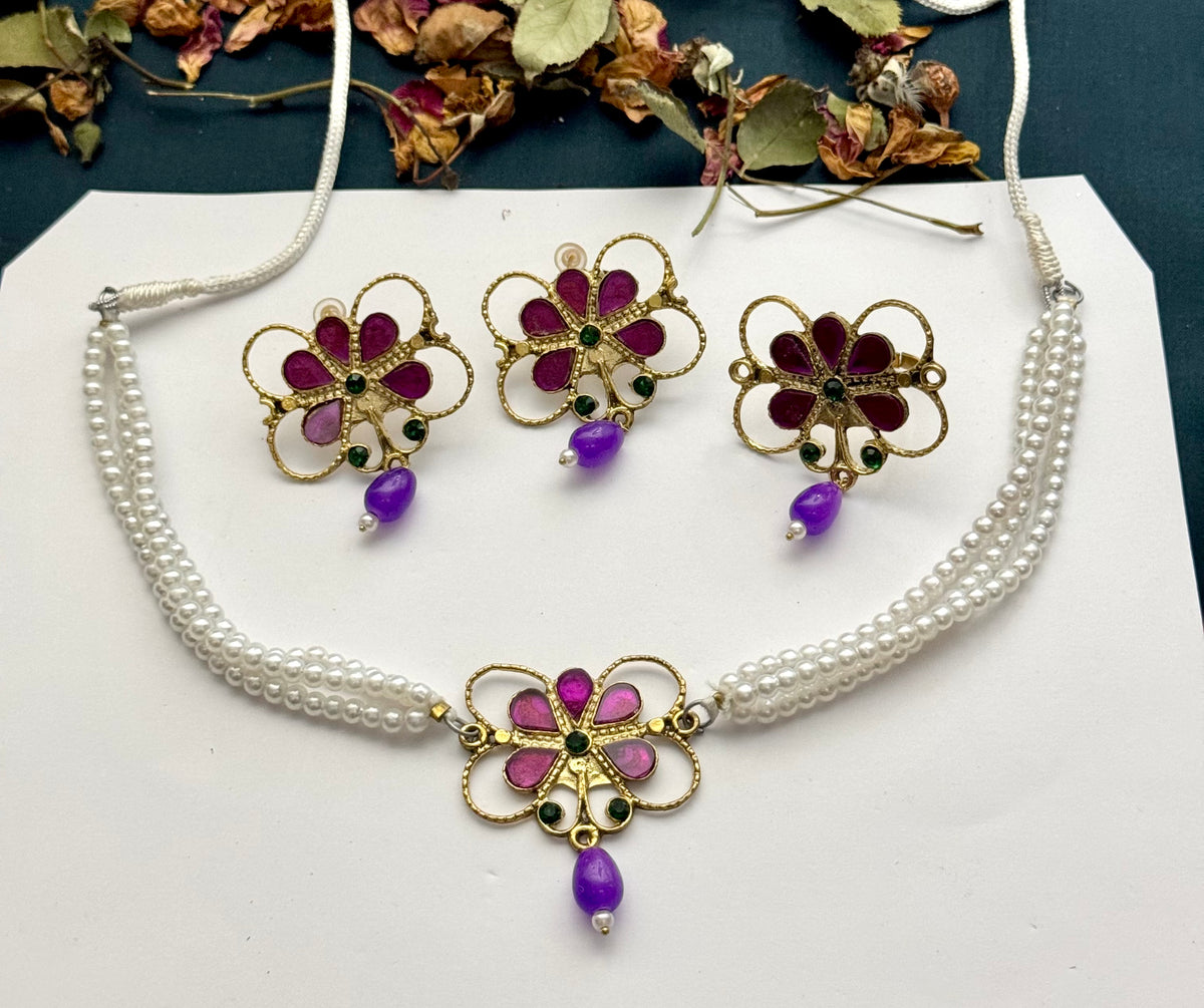 Tribal choker set