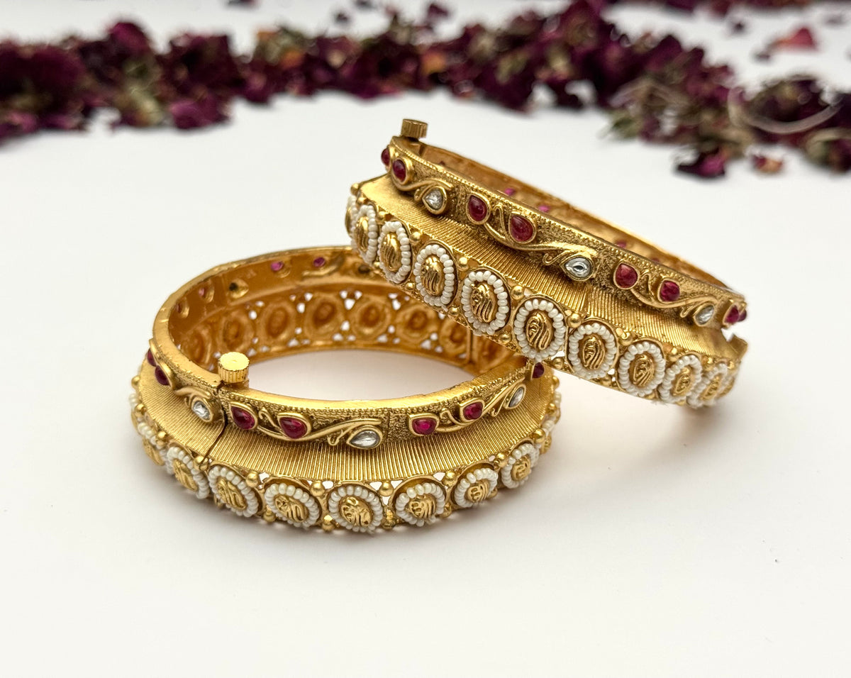 Rajwadi Designer openable Bangles pair