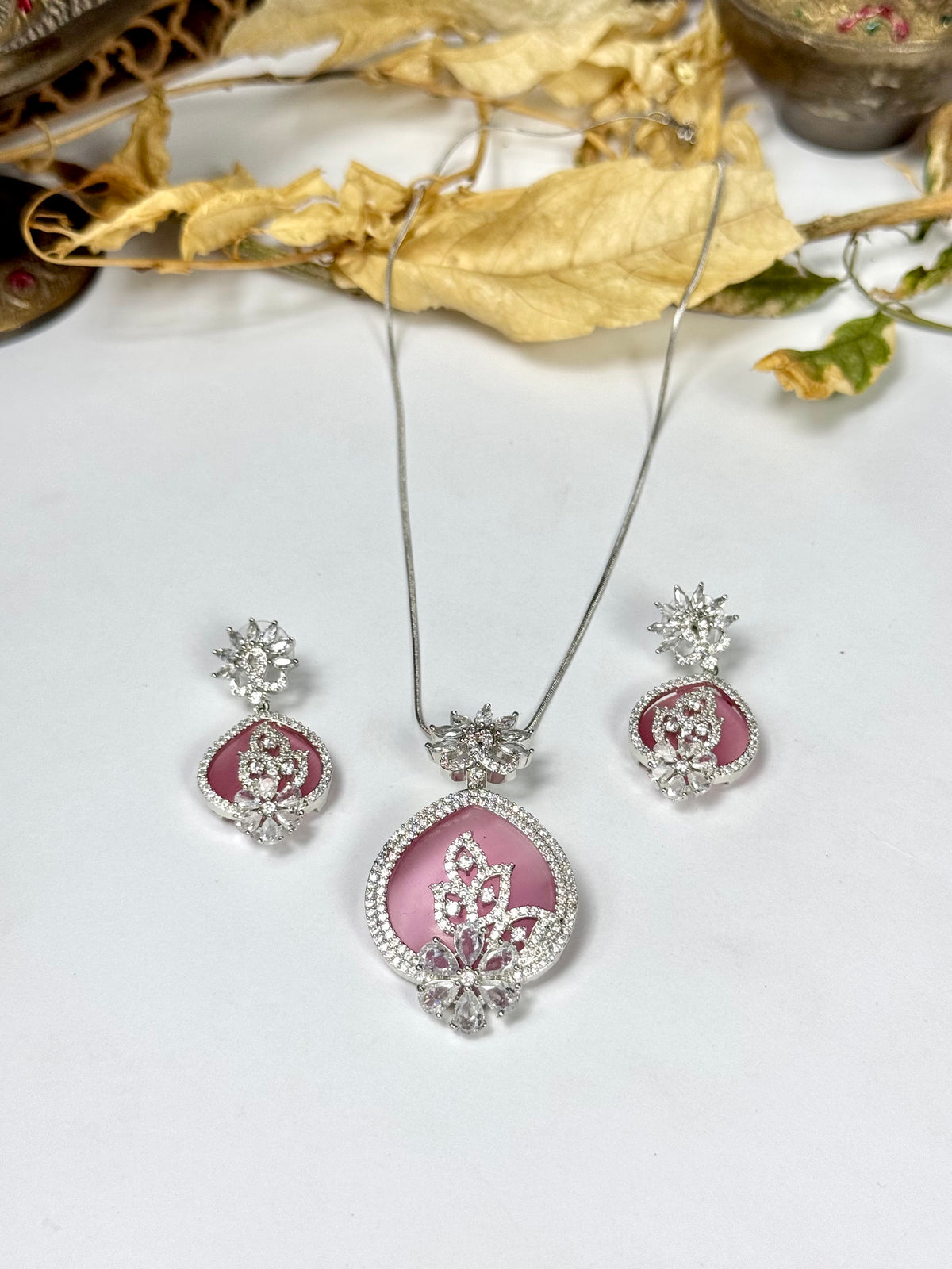American Diamond 1 karat Pendant set