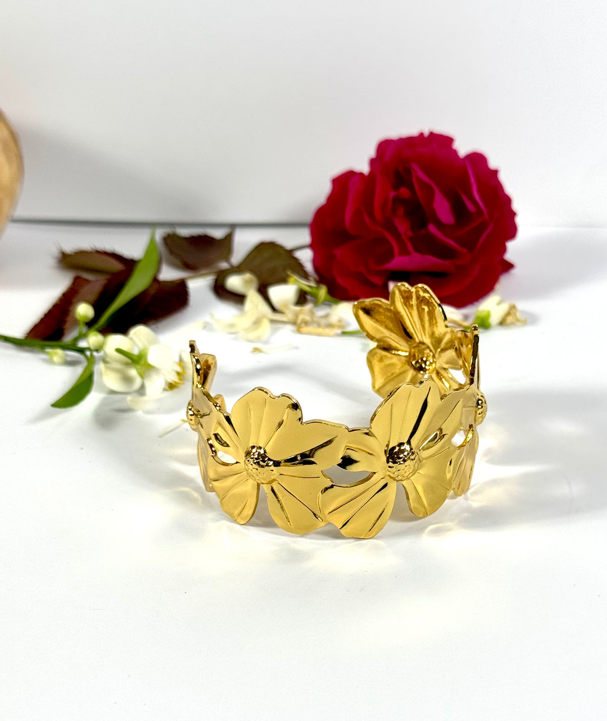 Stainless steel Adjustable Bangle