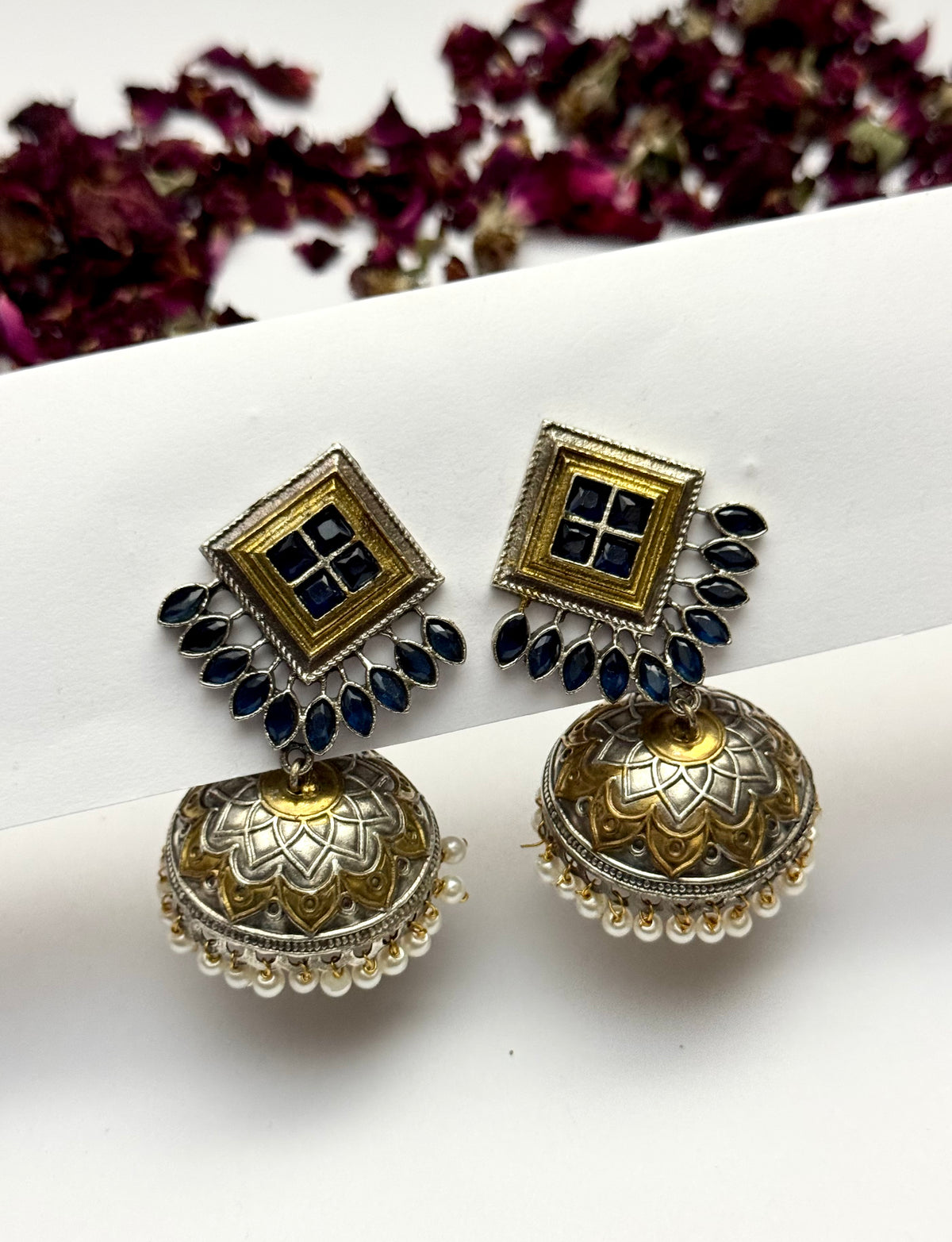 Premium oxidised Brass made Dual Tone jhumka