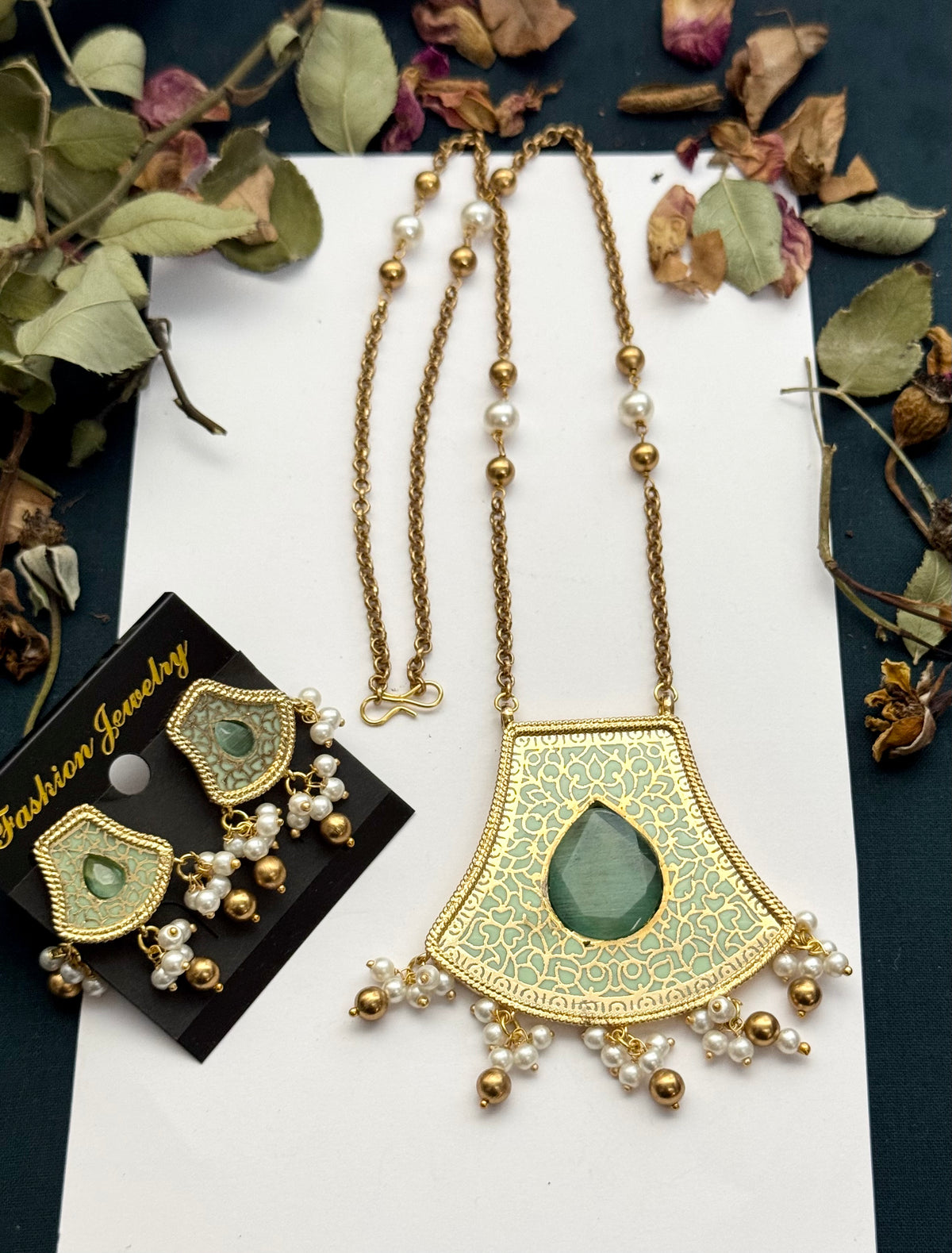 Premium oxidised Brass Made set