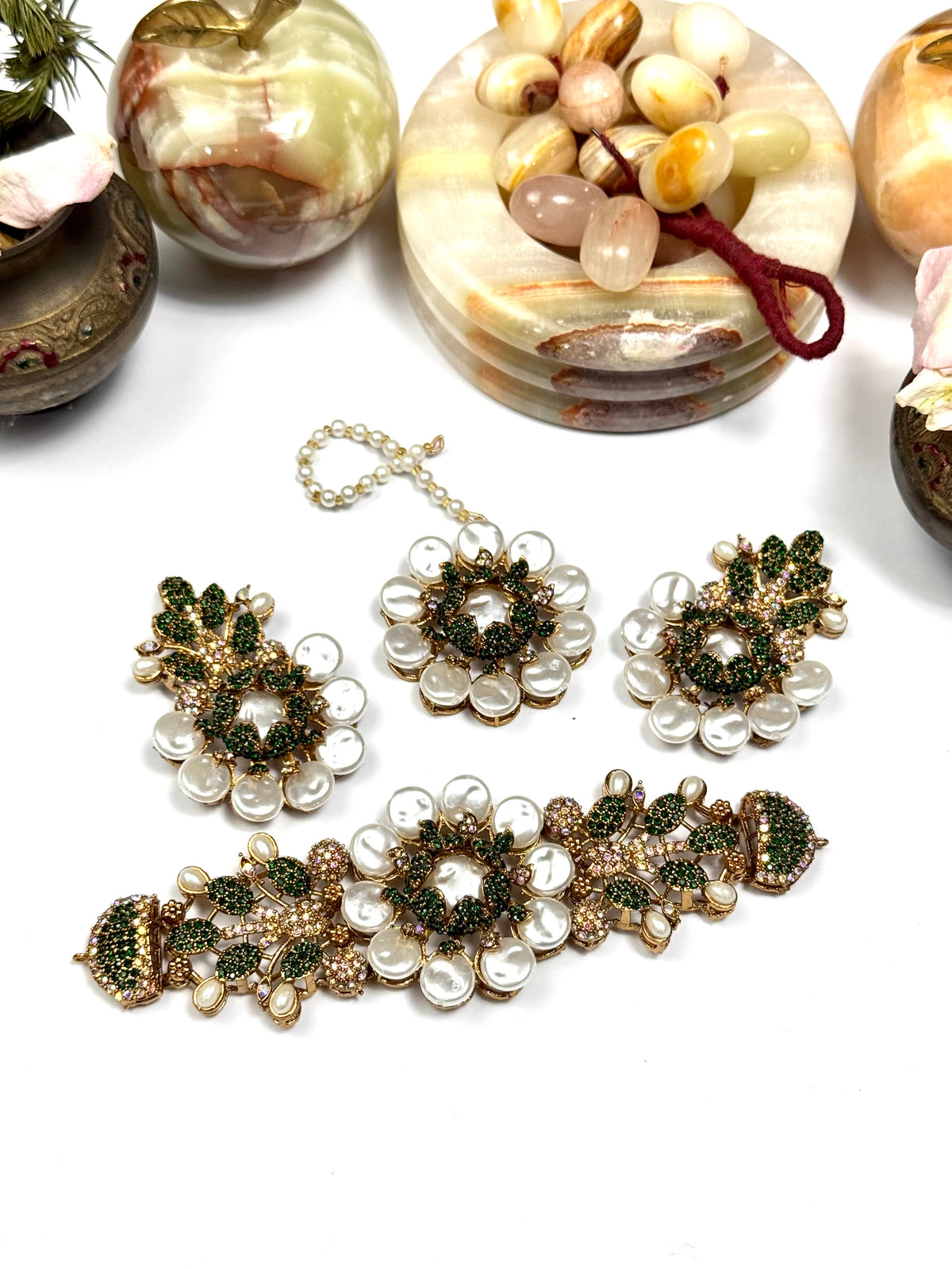 Turkish Evelyn Choker set