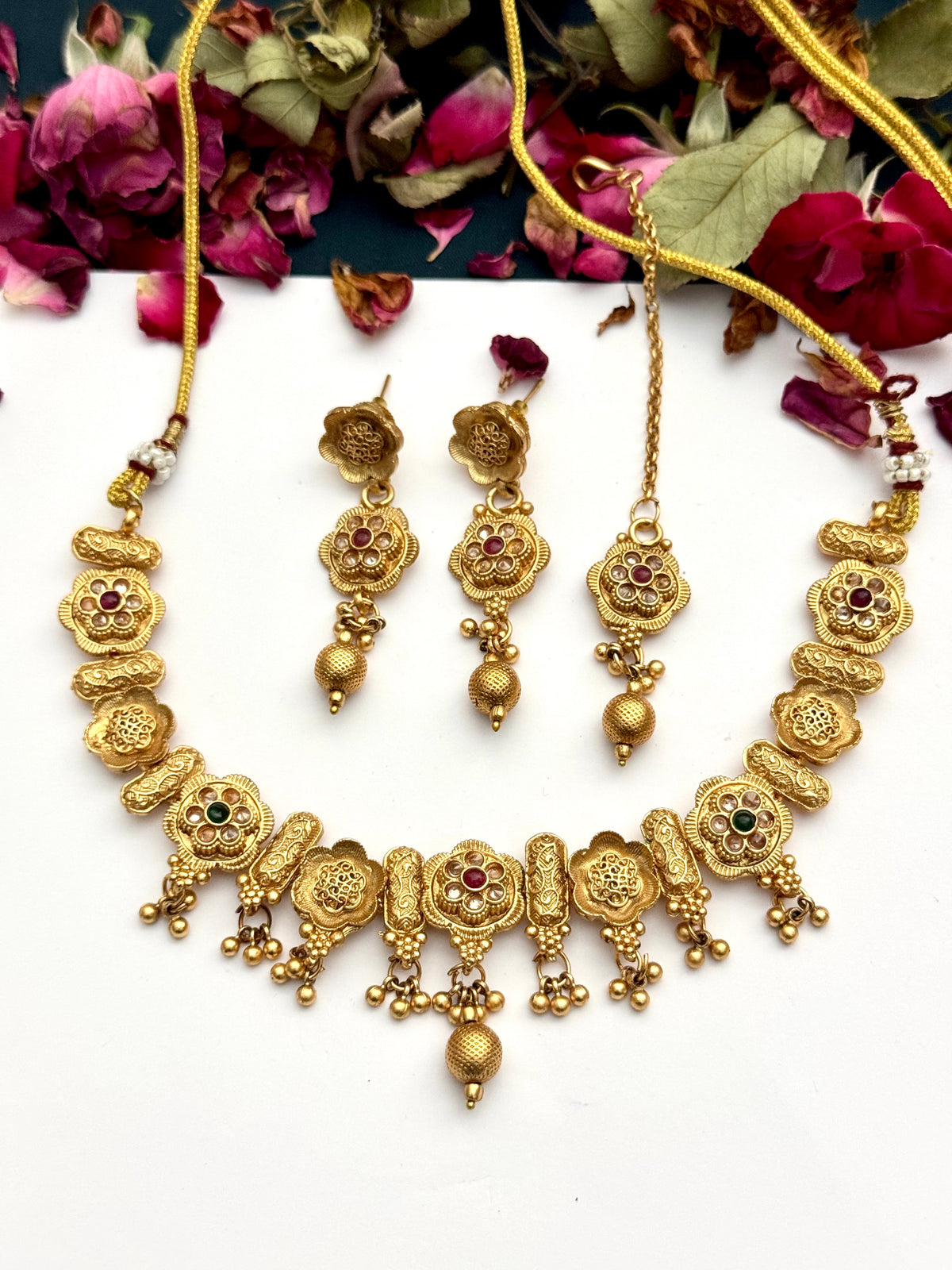 Rajwadi Phool Necklace set