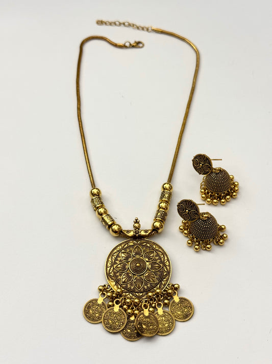 Oxidised pendant set
