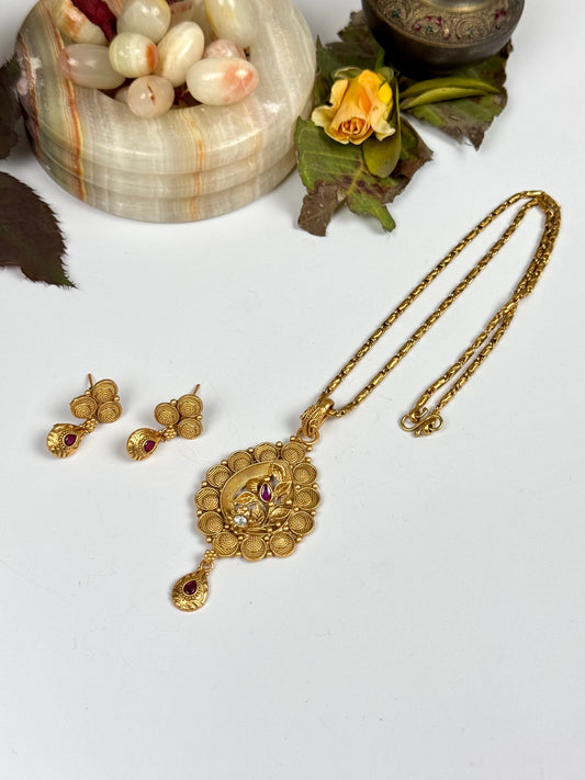 Rajwadi Pendant set