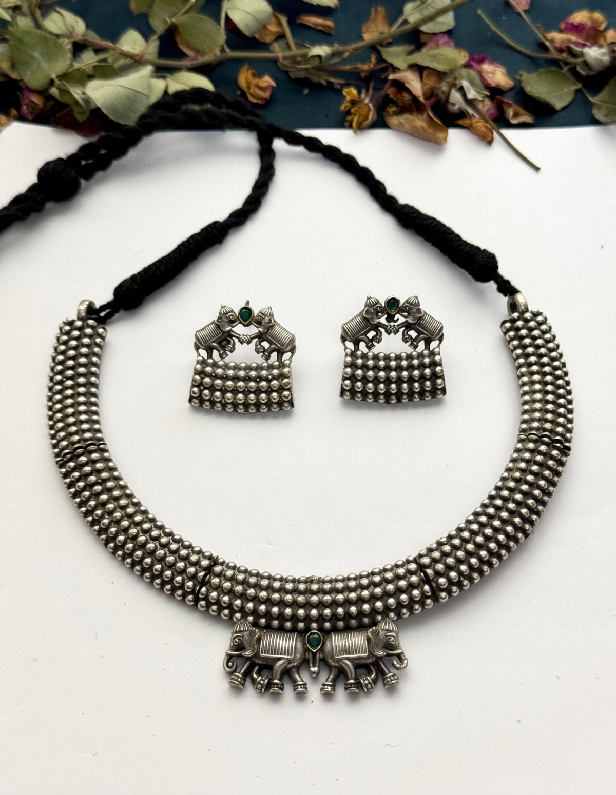 Brass made Necklace set