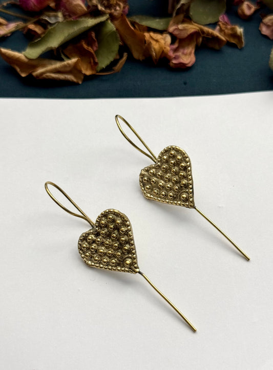 Tribal Heart Earpin